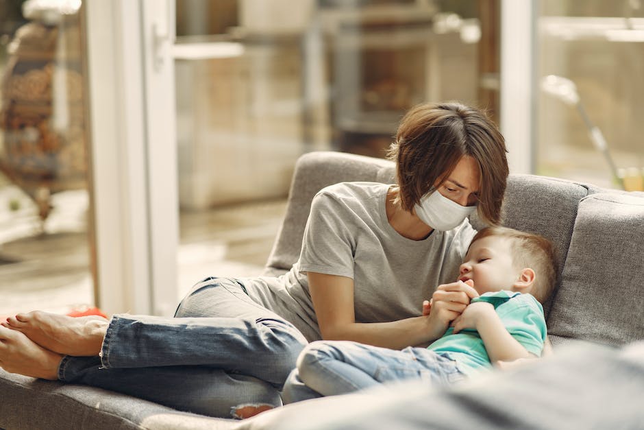 Jak długo trwa gorączka u dzieci z powodu grypy? Przyczyny objawy i porady