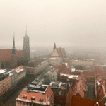 Pogoda we Wrocławiu – jak przygotować się na zmienne warunki w mieście nad Odrą