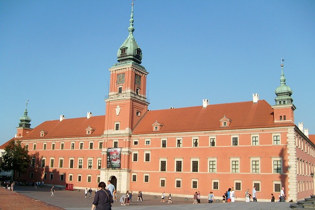Warszawa: fascynujące miasto bogate w historię kulturę i tradycję