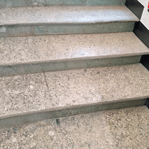 Jak odnowić schody z lastryko? Porady specjalisty dla pięknie odnowionych schodów